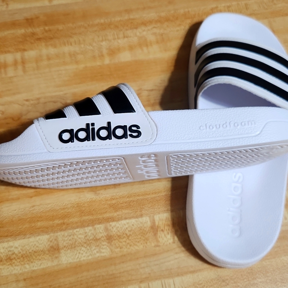 ADIDAS SLIDES - Picture 3 of 7